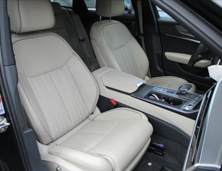 Audi A6 Allroad Kombi 3,0 l 210 kw