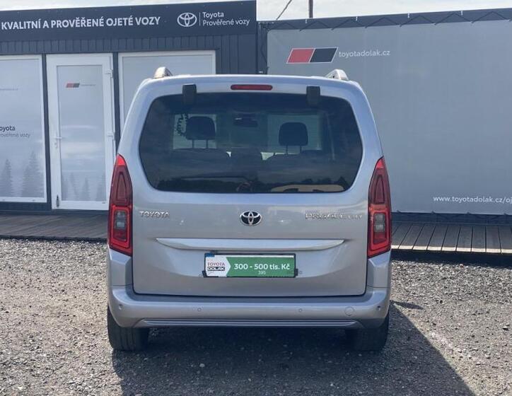 Toyota ProAce City Verso 9