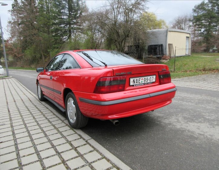 Opel Calibra Kupé 2,0 l 85 kw