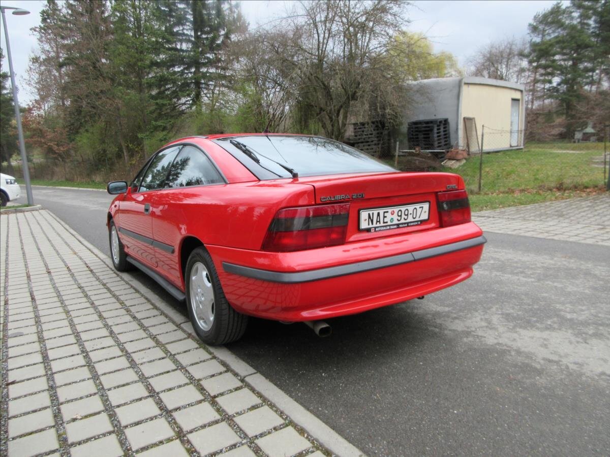 Opel Calibra Kupé 2,0 l 85 kw