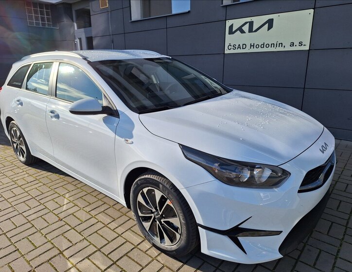 KIA Ceed 1