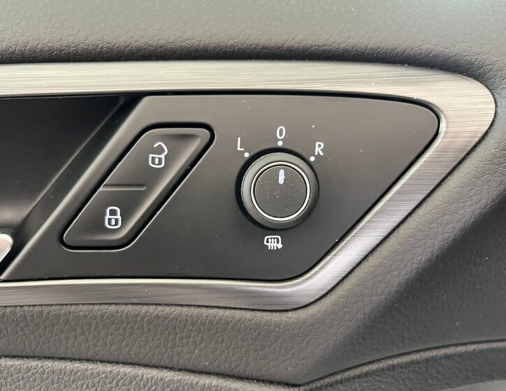 Volkswagen Golf Hatchback 0,0 100 kw