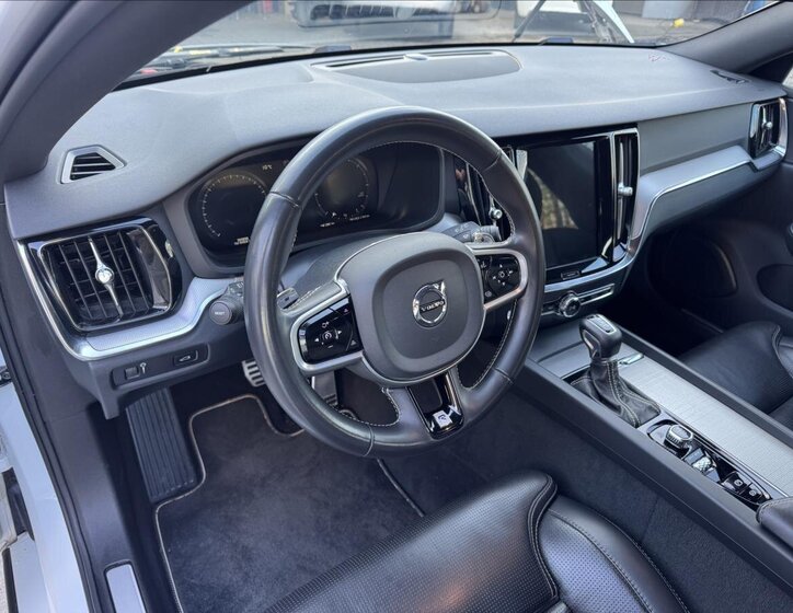 Volvo V60 Kombi 2,0 l 110 kw