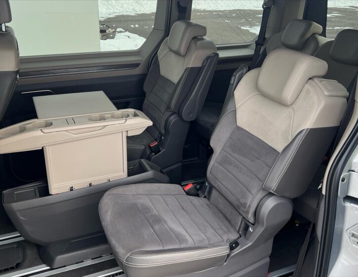Volkswagen Multivan VAN-Minibus 2,0 l 150 kw