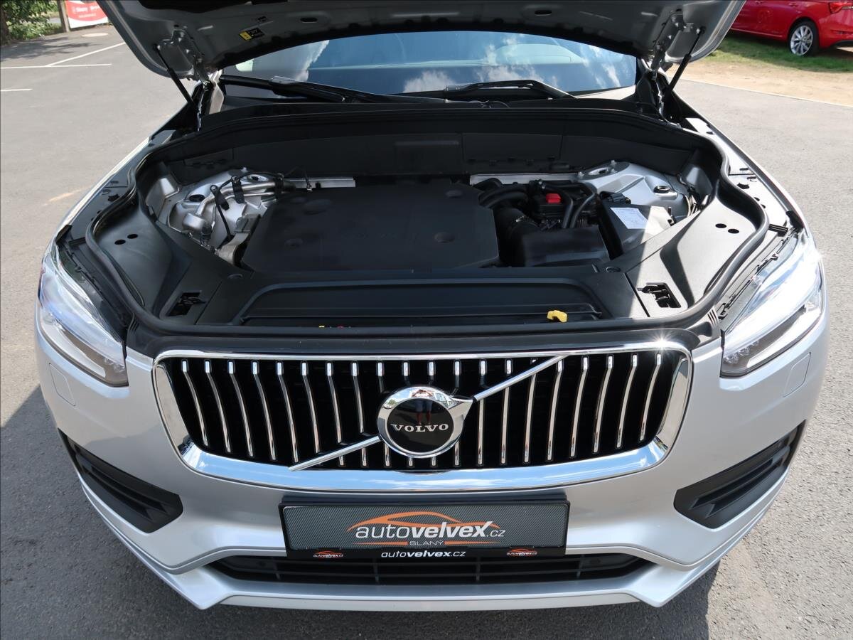 Volvo XC90 SUV / Terénní 2,0 l 173 kw