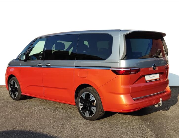 Volkswagen Multivan 29