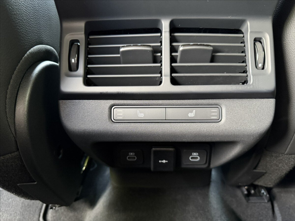 Land Rover Range Rover Evoque SUV / Terénní 1,5 l 198 kw