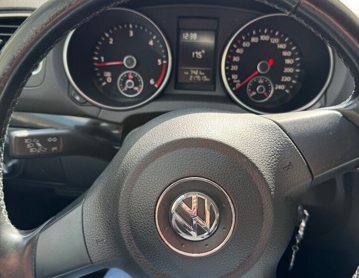 Volkswagen Golf Hatchback 0,0 77 kw