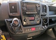 Peugeot Boxer Valník 2,2 l 110 kw