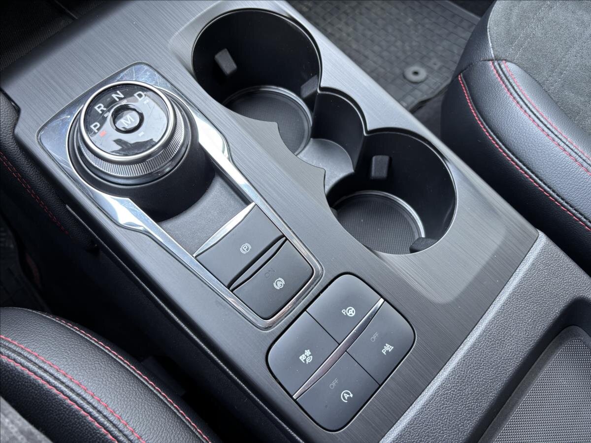 Ford Kuga SUV 2,0 l 88 kw