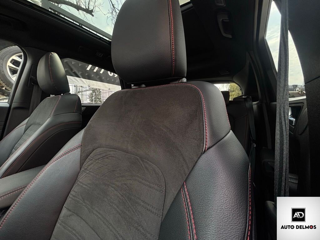 Ford Kuga SUV / Terénní 2,5 l 165 kw