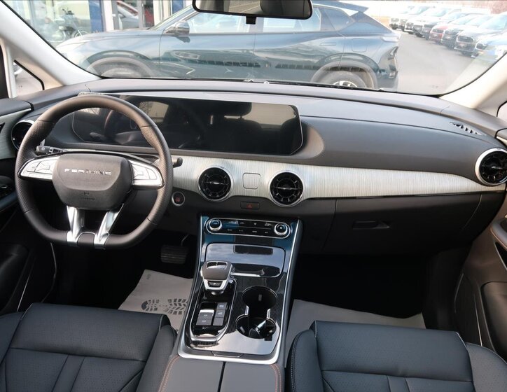 Dongfeng U-Tour MPV 1,5 l 130 kw