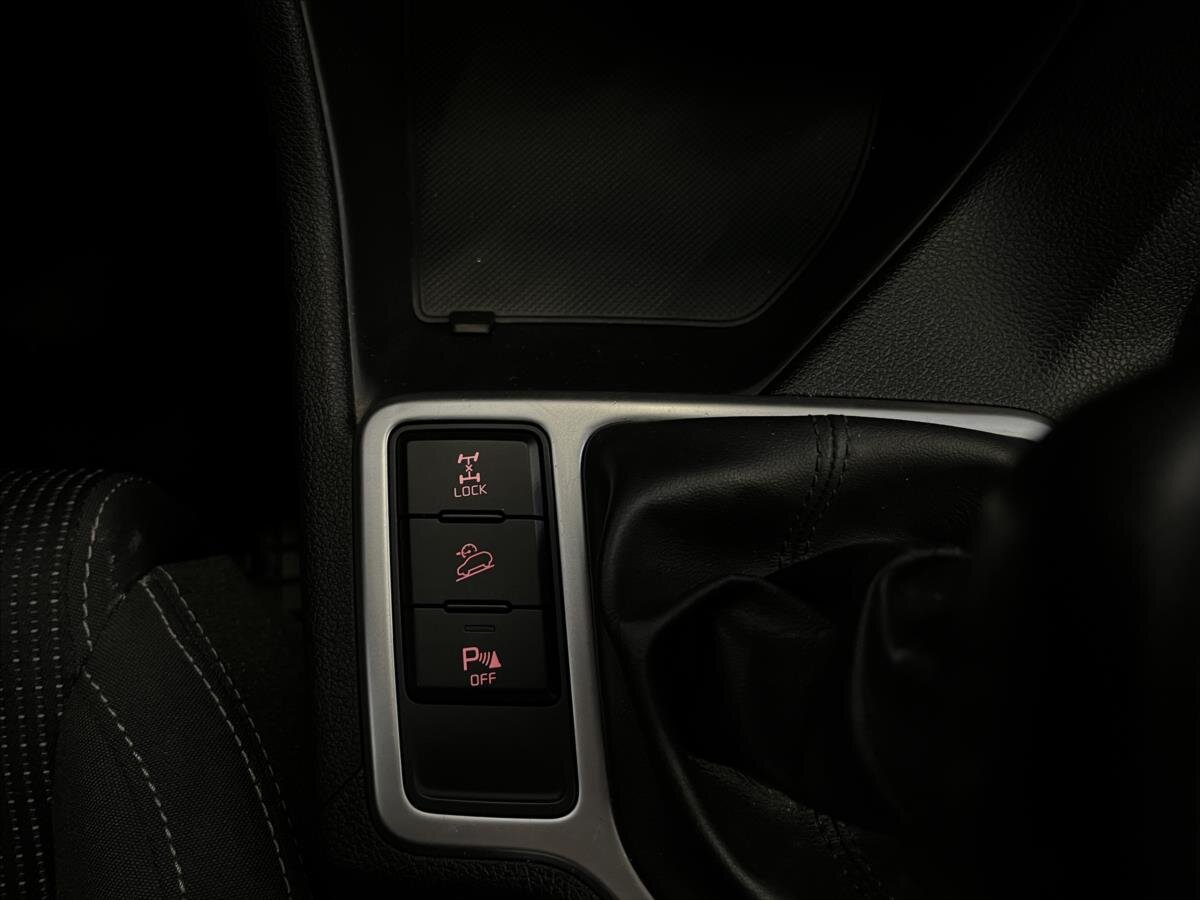 KIA Sportage SUV / Terénní 2,0 l 100 kw