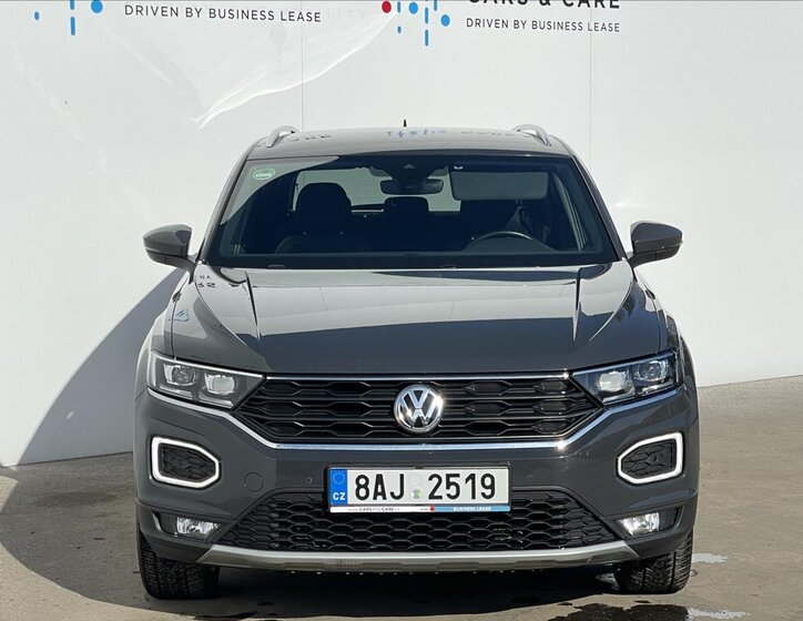 Volkswagen T-Roc SUV / Terénní 1,5 l 110 kw