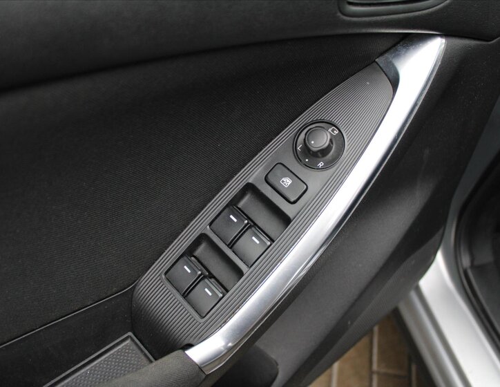 Mazda CX-5 SUV 2,2 l 110 kw