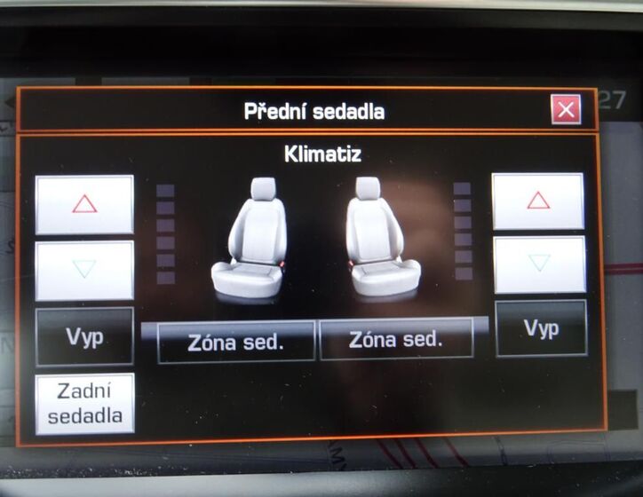 Land Rover Range Rover SUV 4,4 l 250 kw