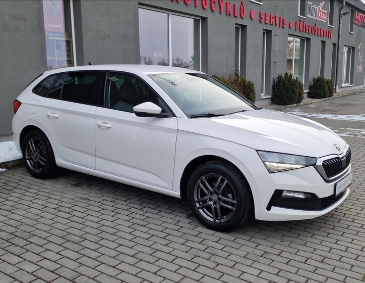 Škoda Scala Hatchback 999,0 70 kw