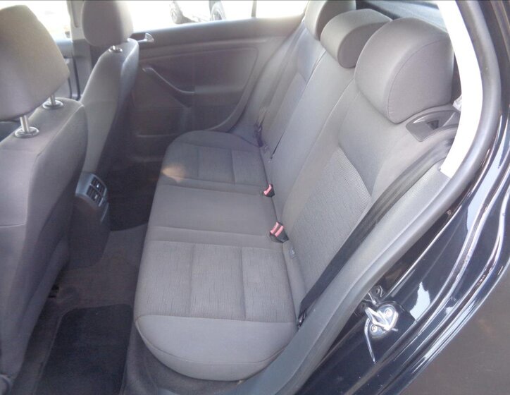 Volkswagen Golf Hatchback 1,6 l 75 kw