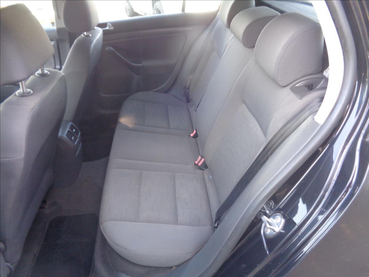 Volkswagen Golf Hatchback 1,6 l 75 kw