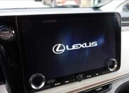 Lexus LM 350h 19