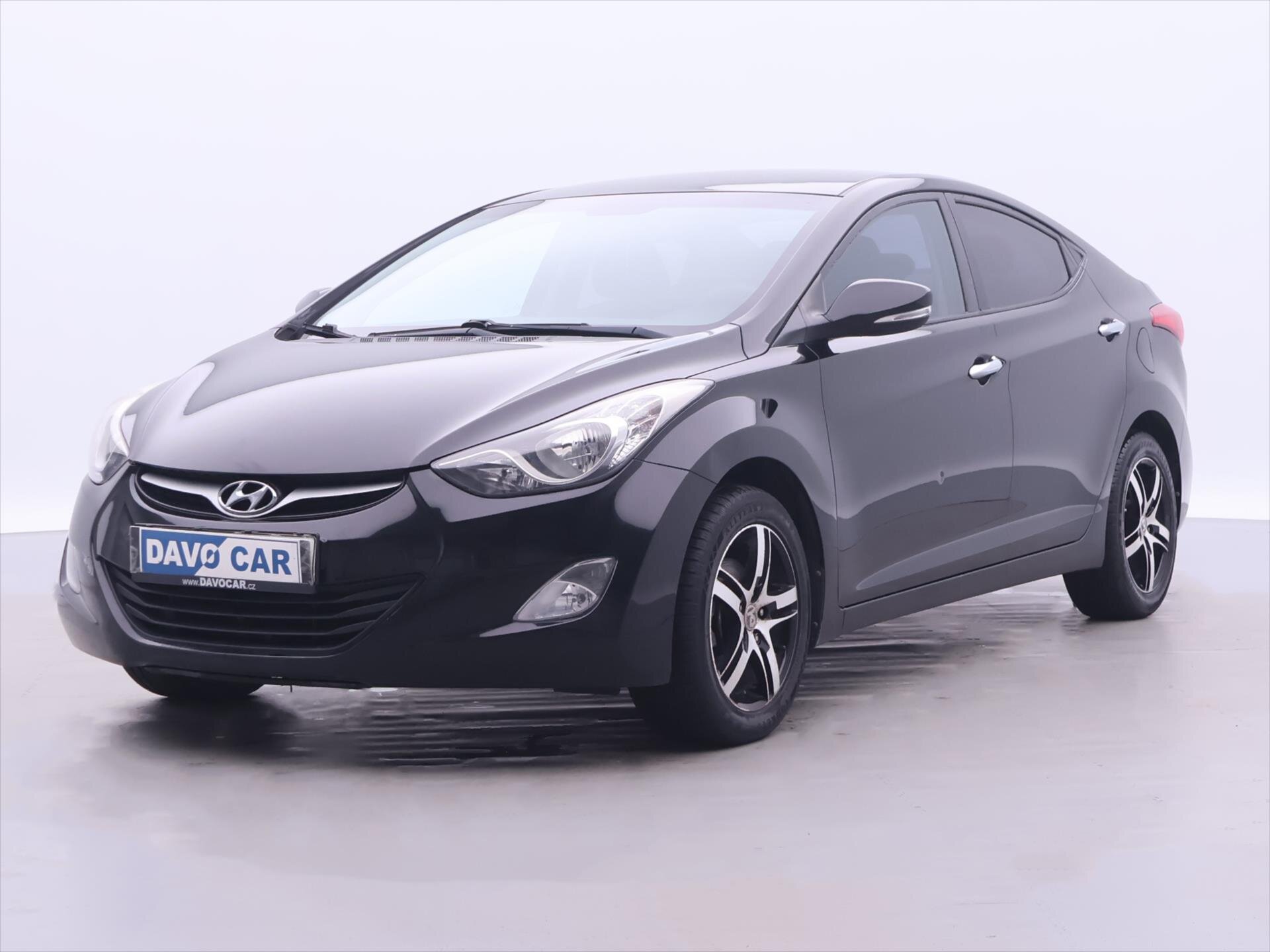 Hyundai Elantra Sedan 1,6 l 97 kw