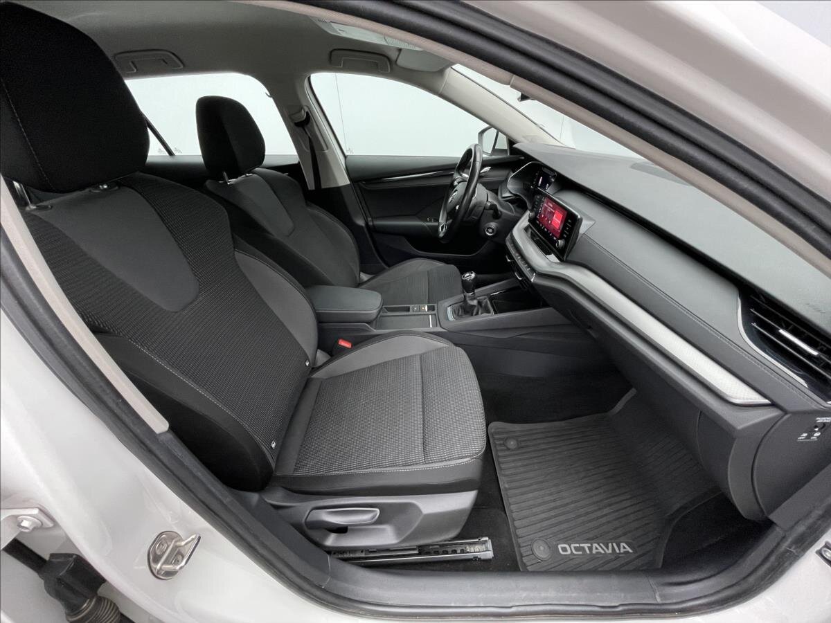 Škoda Octavia Kombi 2,0 l 85 kw