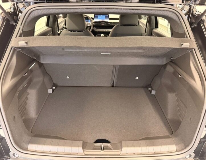 Jeep Avenger Hatchback 1,2 l 74 kw