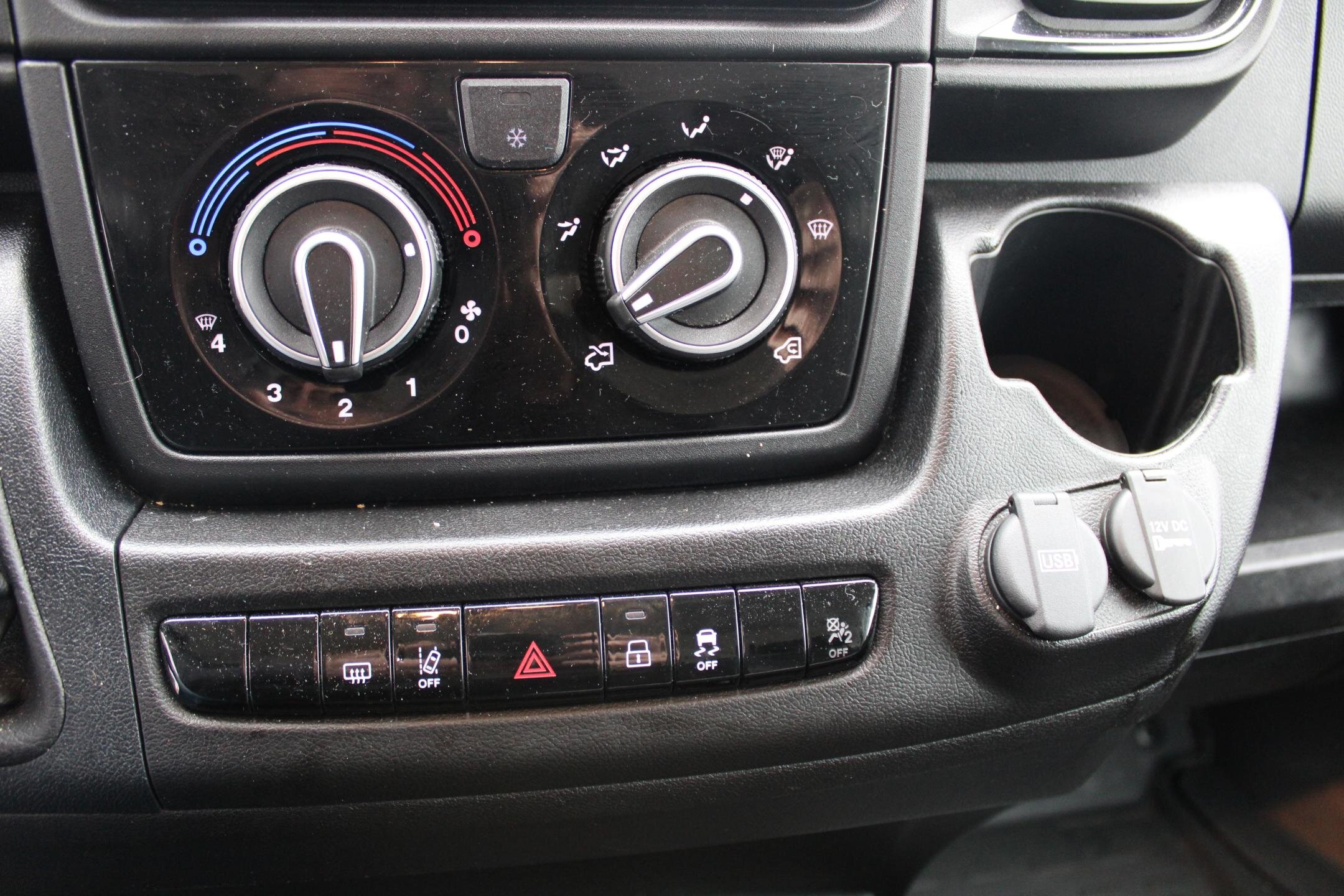 Toyota Proace Max Užitková 2,2 l 88 kw