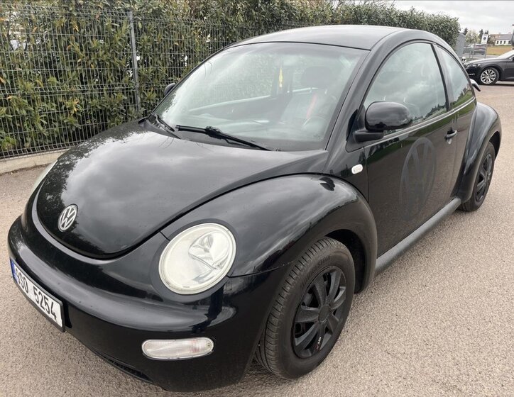 Volkswagen New Beetle Hatchback 1,6 l 74 kw