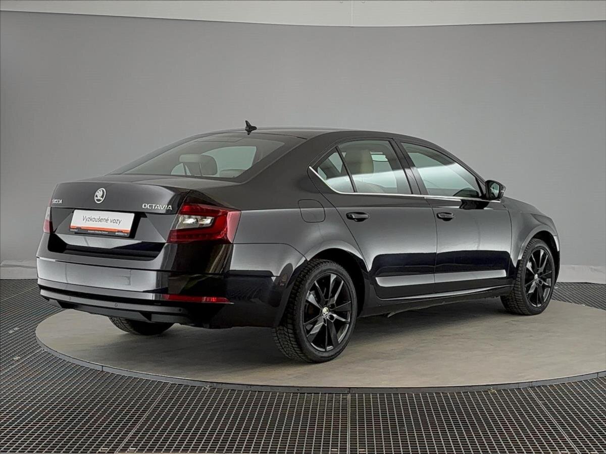 Škoda Octavia Liftback 2,0 l 110 kw