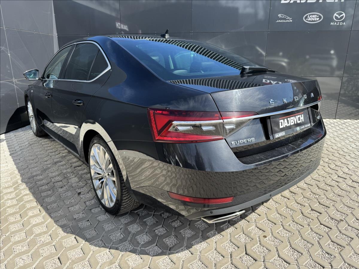 Škoda Superb Liftback 2,0 l 200 kw