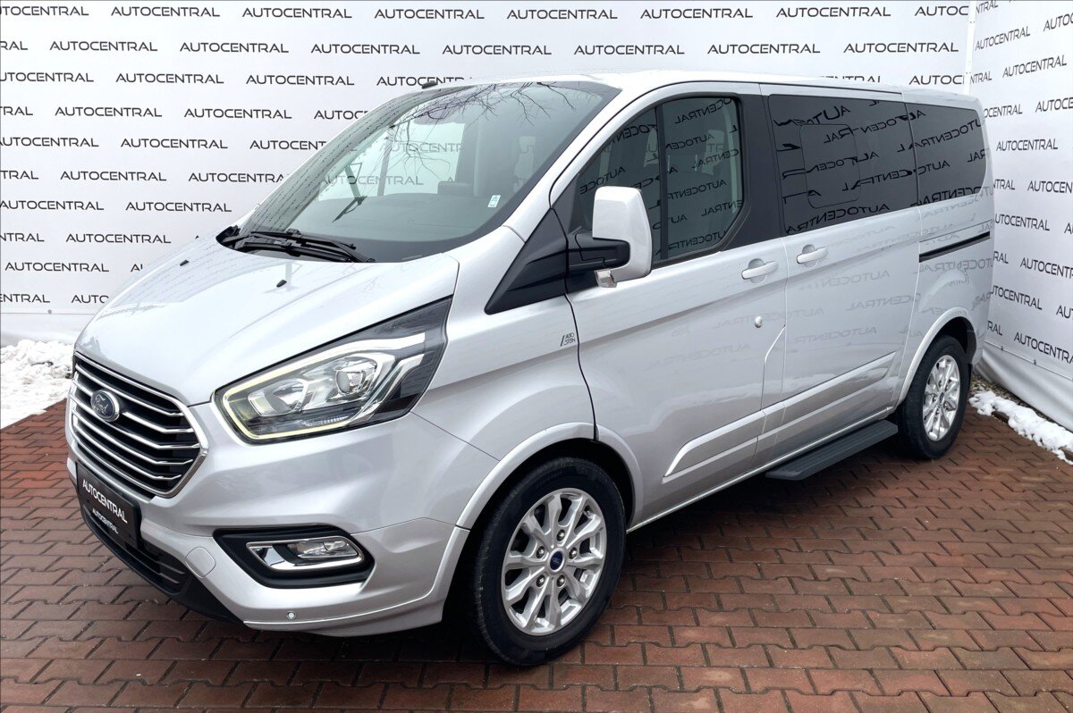 Ford Tourneo Custom MPV 2,0 l 96 kw