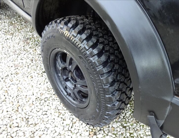 Lada Niva Kombi 1,7 l 61 kw