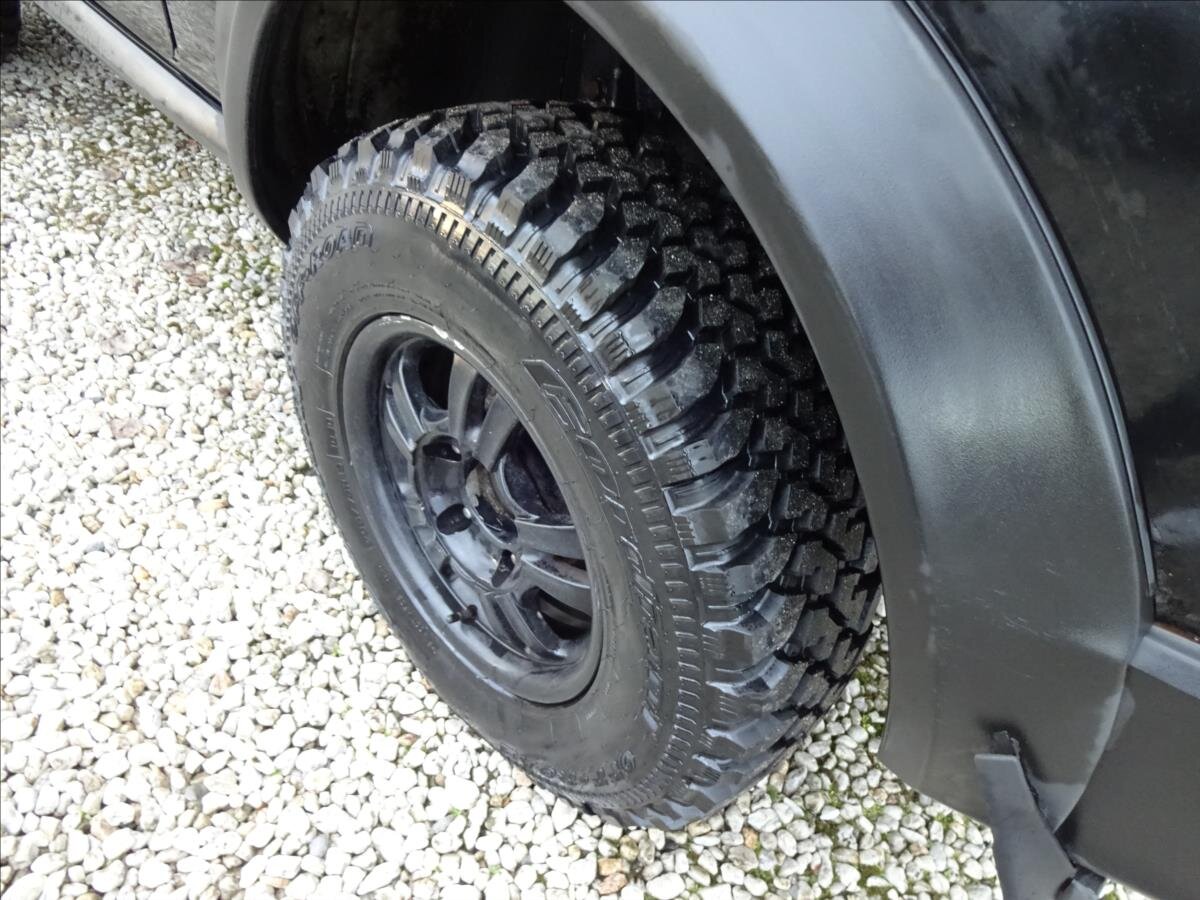 Lada Niva Kombi 1,7 l 61 kw