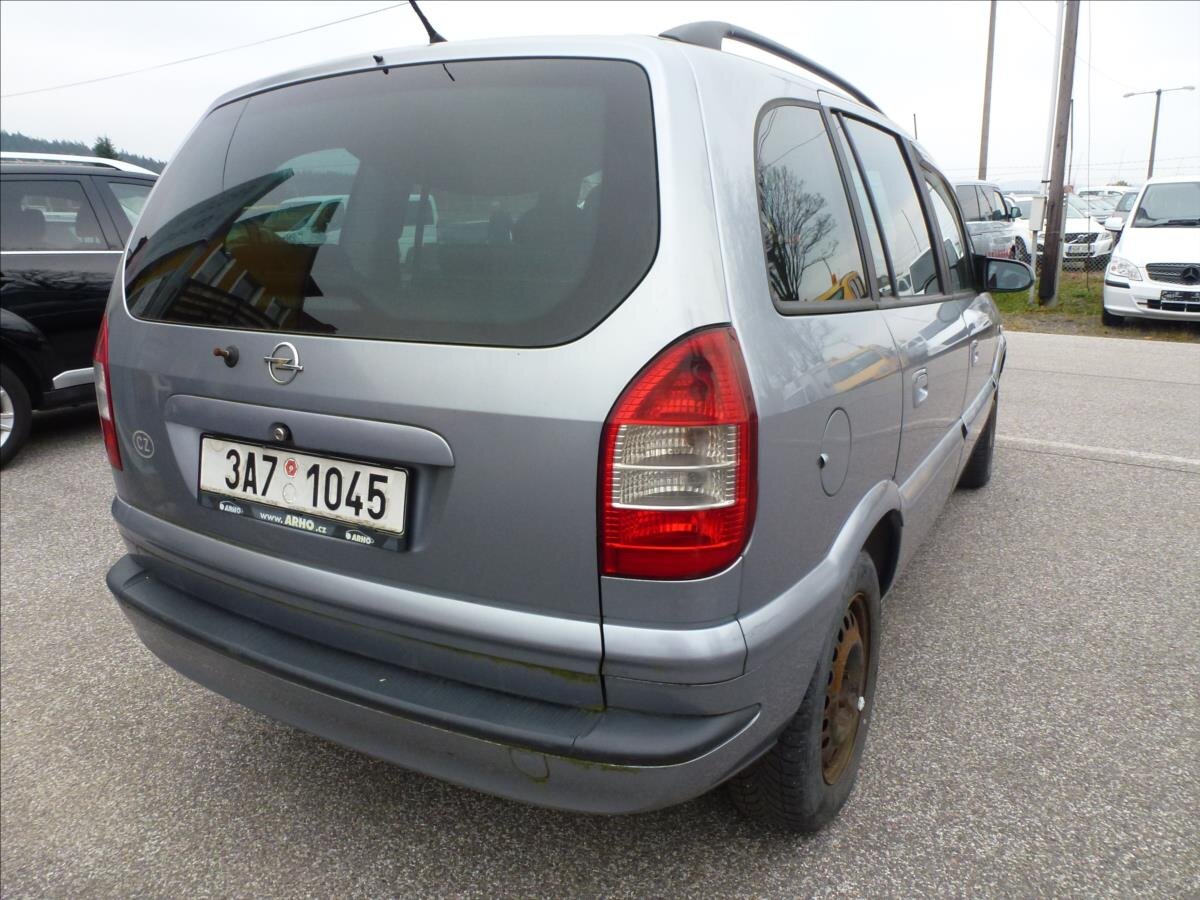 Opel Zafira Kombi 2,2 l 92 kw