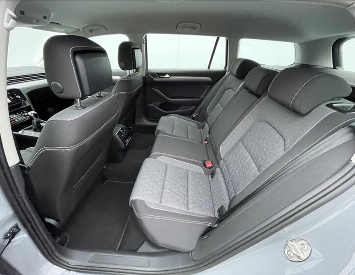 Volkswagen Passat Kombi 2,0 l 110 kw