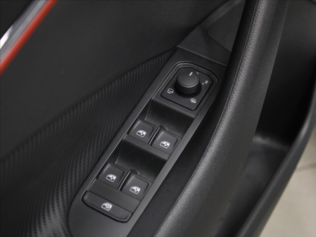 Škoda Kamiq SUV 999,0 85 kw