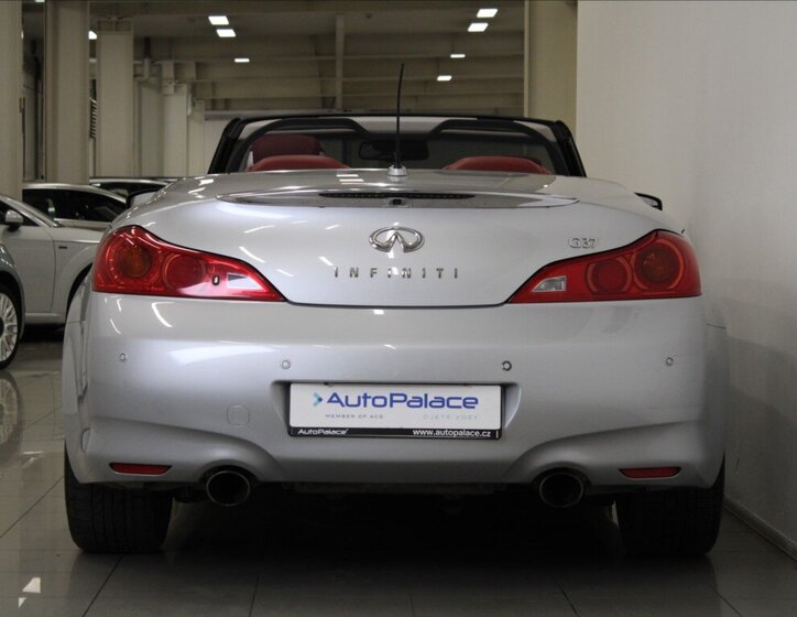 Infiniti G37 Kabriolet 3,7 l 235 kw
