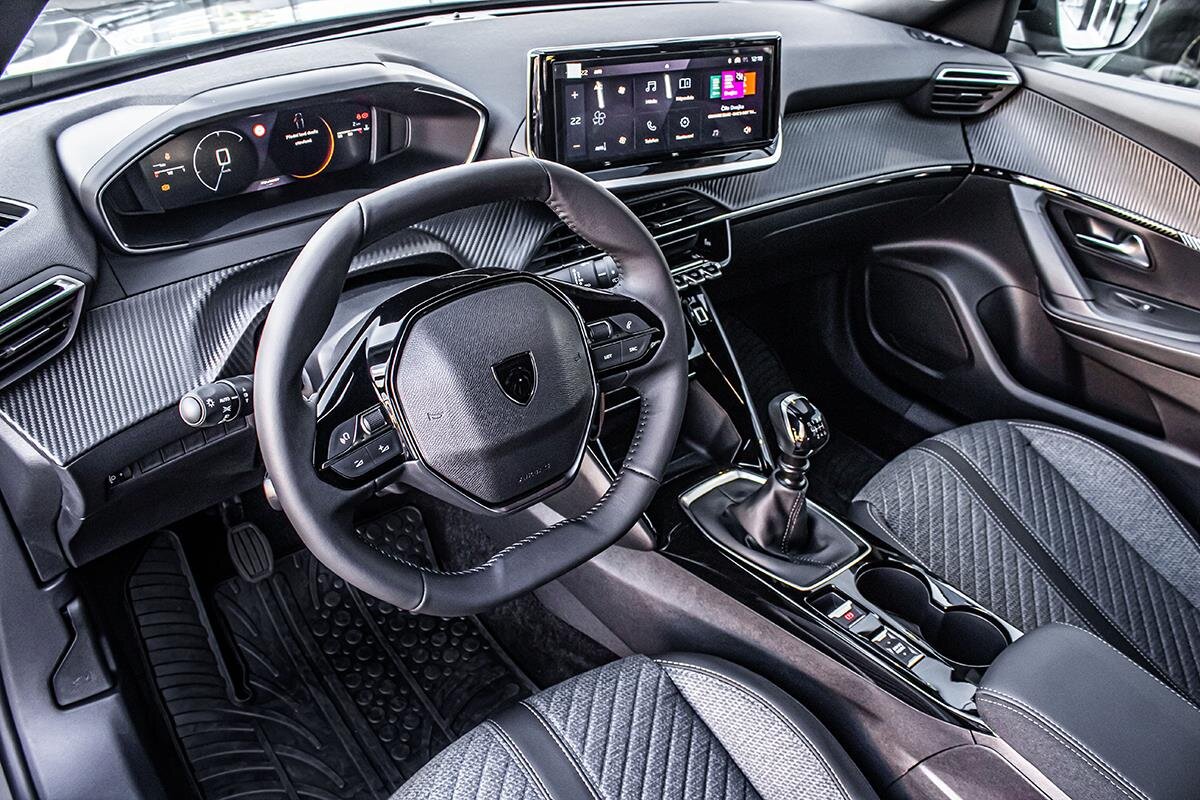 Peugeot 2008 SUV 1,2 l 74 kw