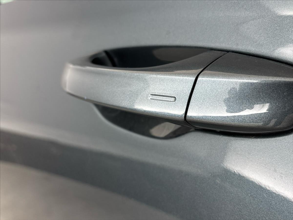 Škoda Superb Kombi 2,0 l 147 kw