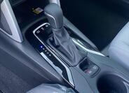 Toyota Corolla Cross 19