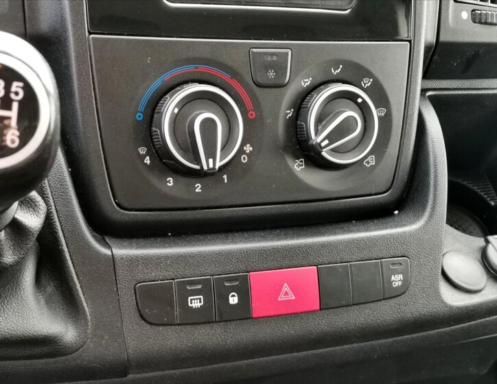 Peugeot Boxer Ostatní 2,0 l 120 kw