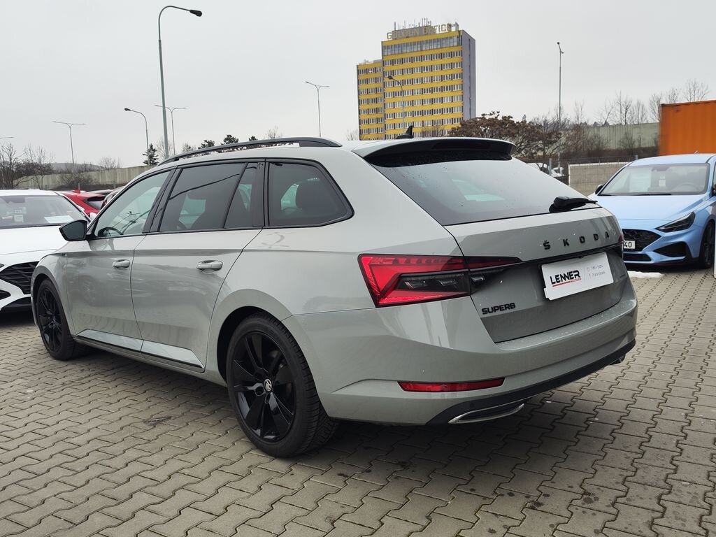 Škoda Superb Kombi 2,0 l 140 kw