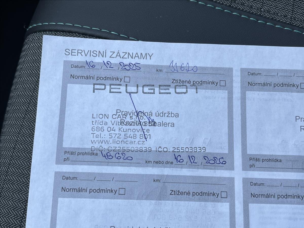 Peugeot 2008 SUV / Terénní 1,2 l 96 kw