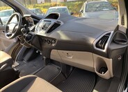 Ford Tourneo Custom 12