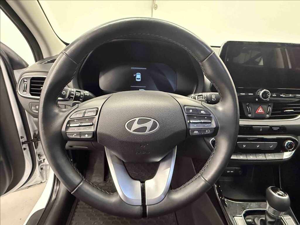 Hyundai i30 Hatchback 998,0 73 kw