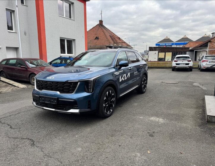 KIA Sorento SUV / Terénní 2,2 l 142 kw