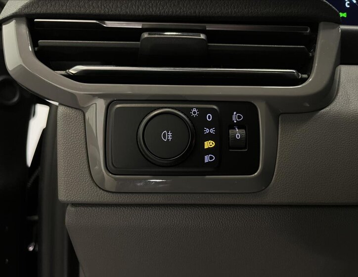 Volkswagen Caravelle Kombi 2,0 l 110 kw