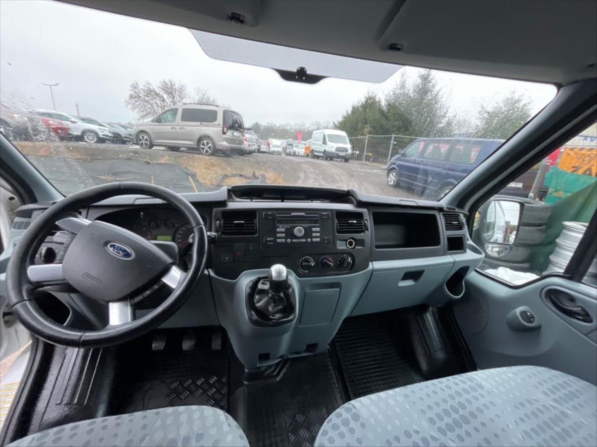 Ford Transit Skříň 2,2 l 63 kw