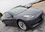 Tesla Model 3 Sedan 0,0 366 kw